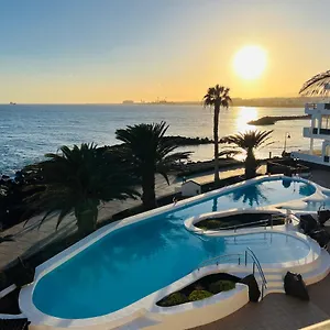 Apartment Penthouse Over The Sea, Costa Teguise