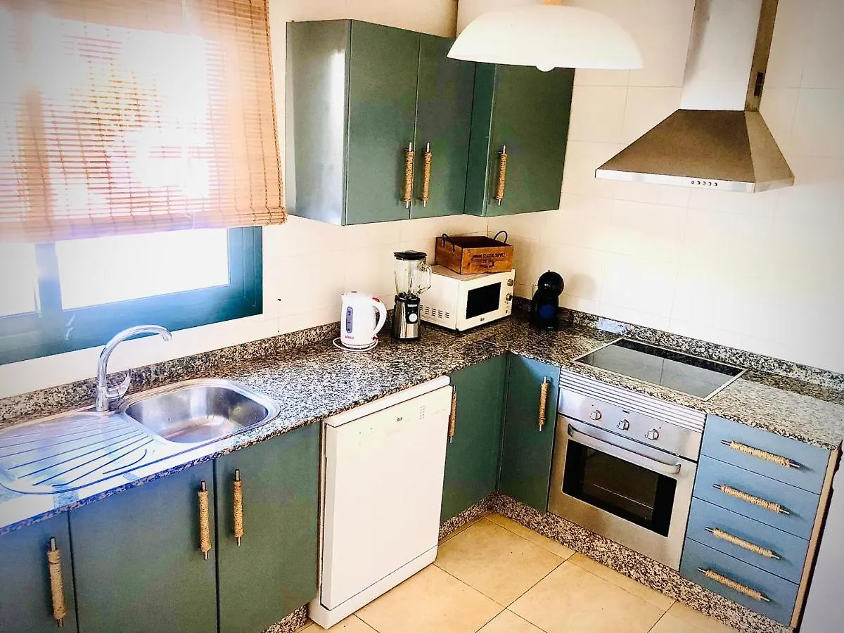 Alegranza, Apartamento De 3 Habitaciones En Lanzarote Costa Teguise