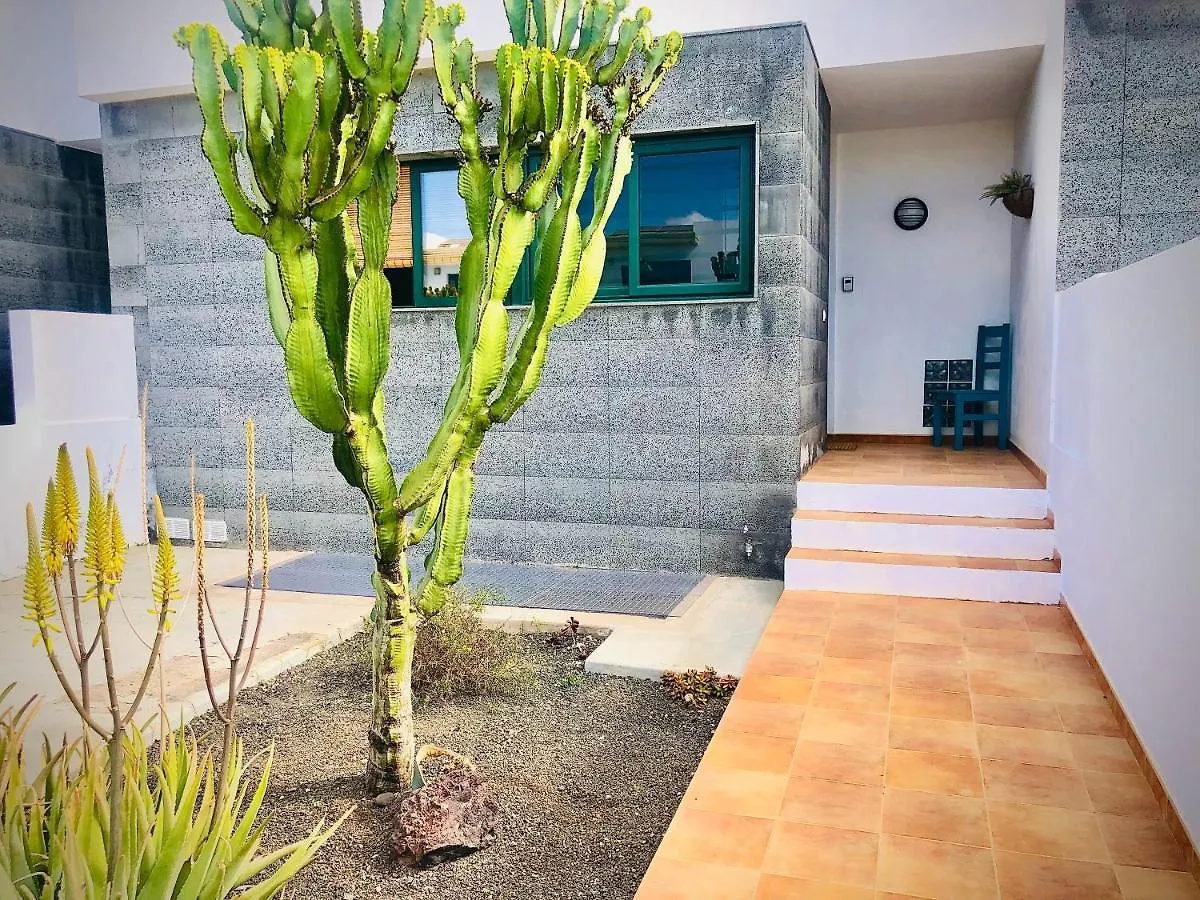 Alegranza, Apartamento De 3 Habitaciones En Lanzarote Costa Teguise